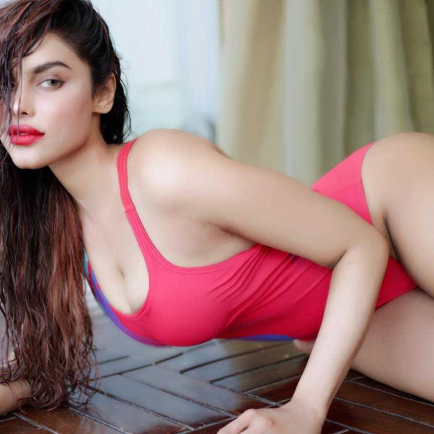 Get the Call Girl of Your Choice with the Help of Our Escort Service